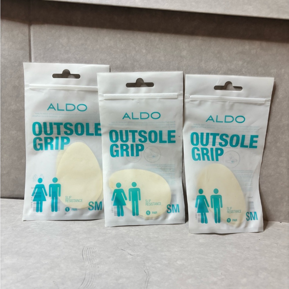 Aldo Cream Shoe Grip Pads